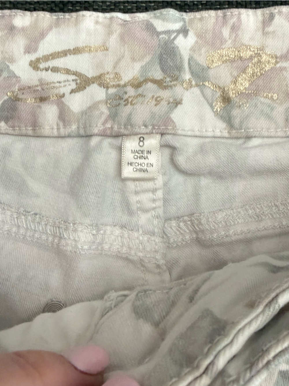 Seven 7 90’s Y2K Floral Print Women's Denim Shorts - White Blush trending mid - Picture 3 of 12
